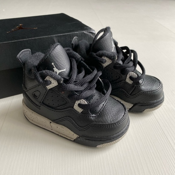 Jordan Other - Jordan 4 Retro Oreo toddler sneakers